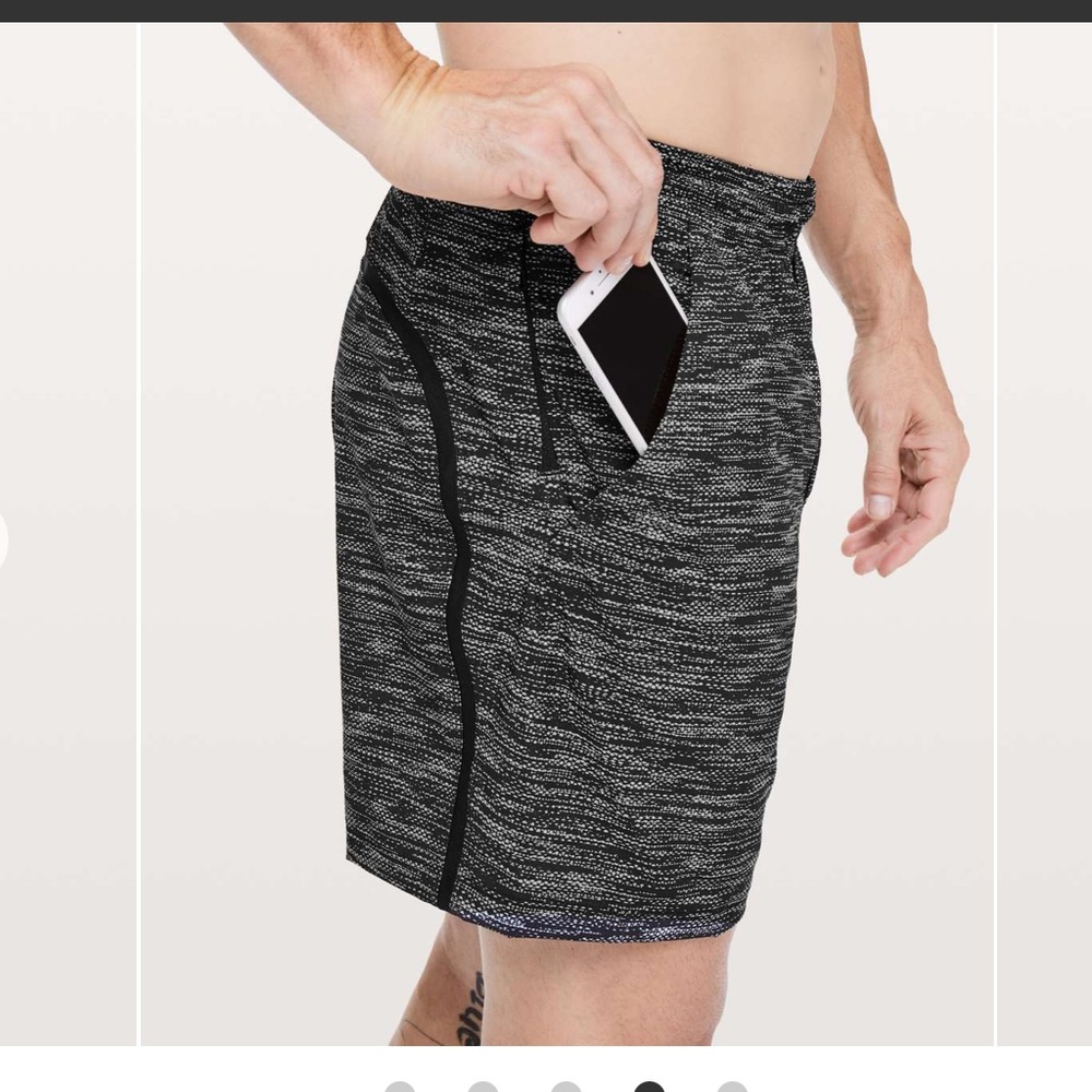 Lululemon Pace Breaker Short *Linerless 7" Updated
All Court Texture White Black
